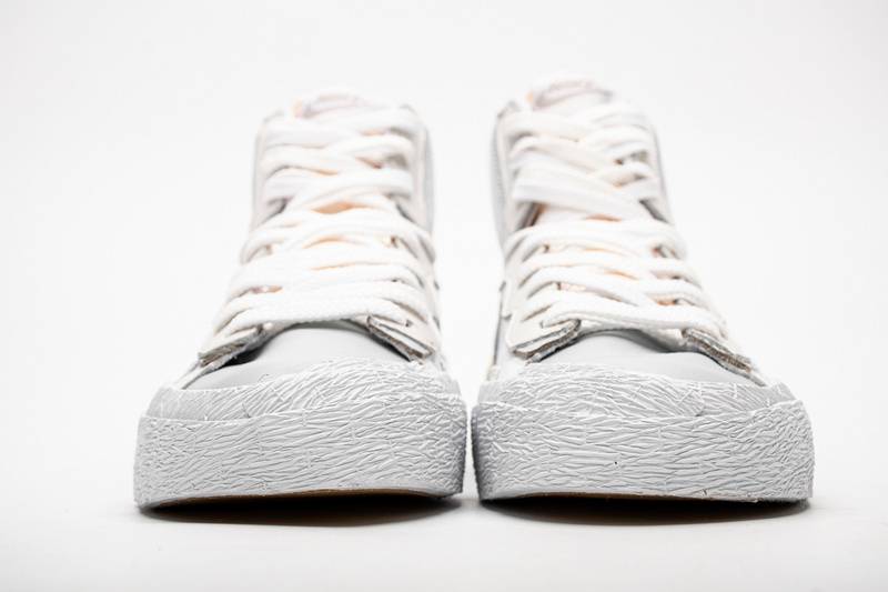 Nike Blazer Mid sacai White Grey