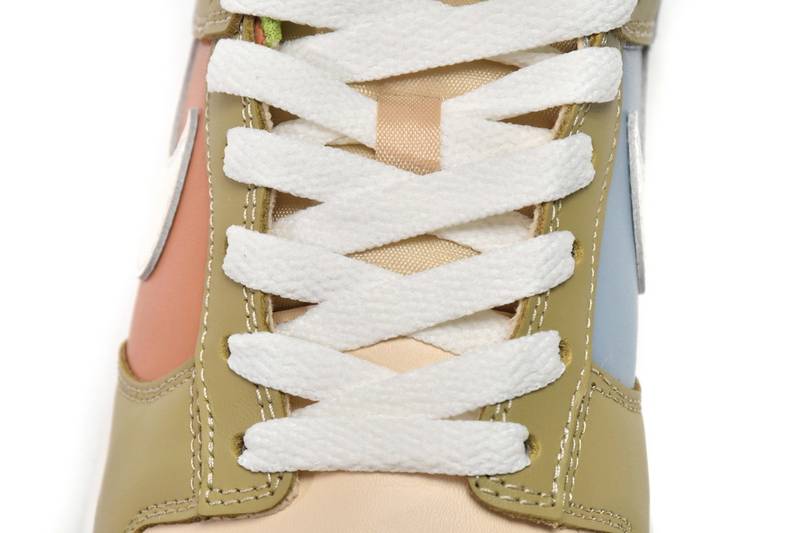 Nike Dunk Low Brown Veail Sail Vivid Green