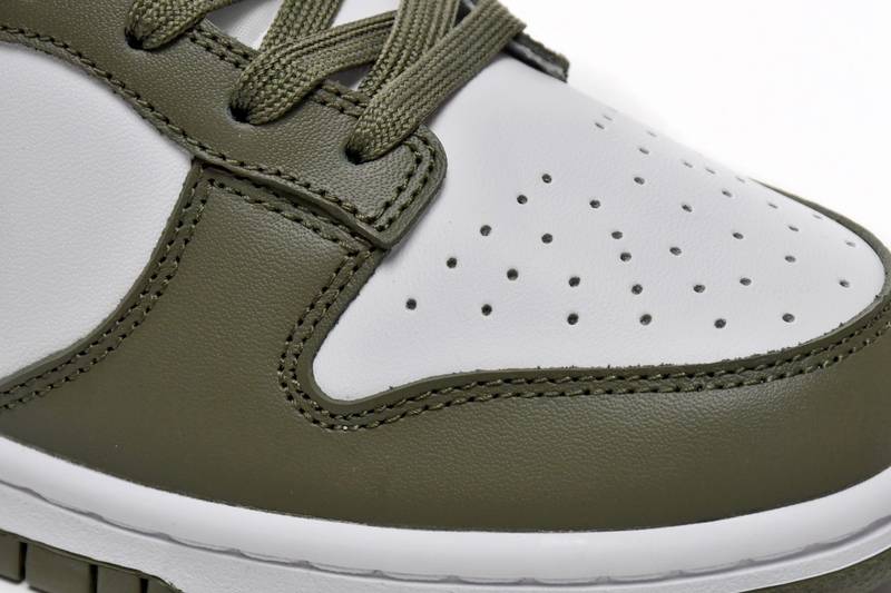 Nike Dunk Low Medium Olive