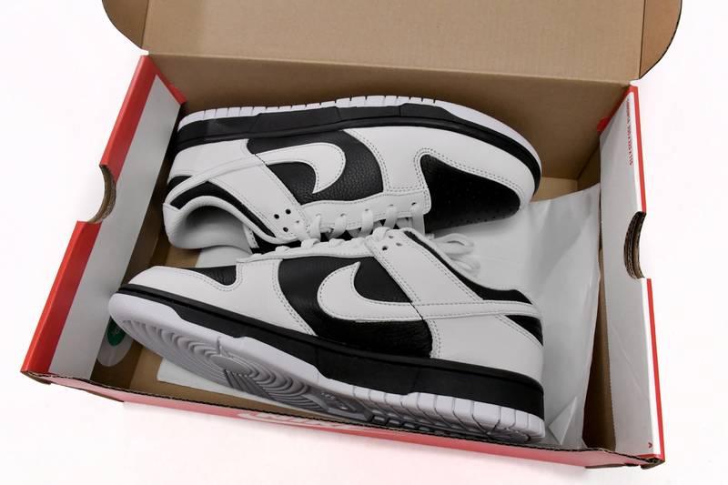 Nike Dunk Low Retro Reverse Panda