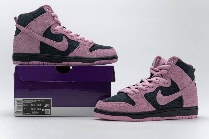 Nike SB Dunk High Invert Celtics