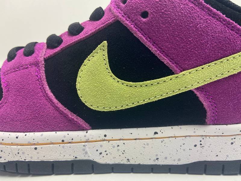 Nike SB Dunk Low ACG Terra Red Plum