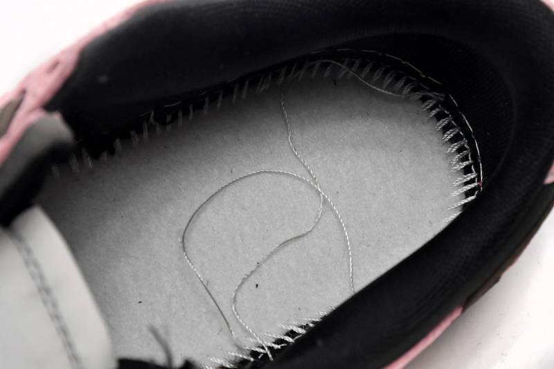 Nike SB Dunk Low AE86 Pink