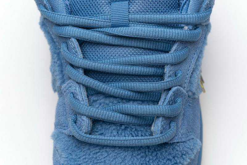 Nike SB Dunk Low Grateful Dead Blue Bear