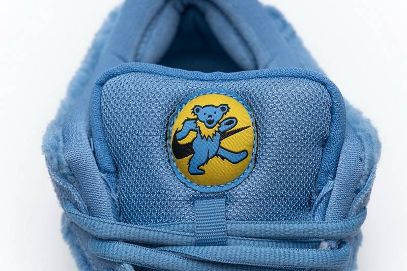 Nike SB Dunk Low Grateful Dead Blue Bear