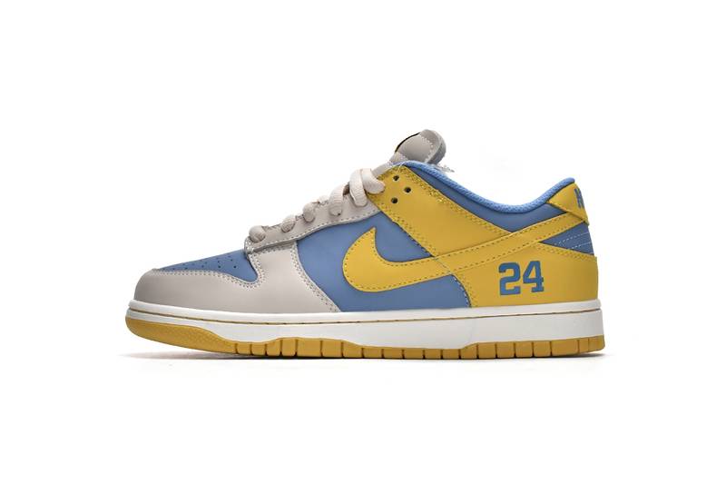 Nike SB Dunk Low Kobe