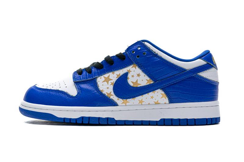 nike sb dunk low S*p*e blue stars