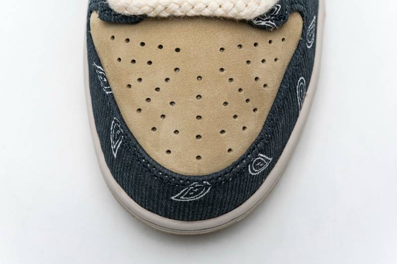 Nike SB Dunk Low Travis Scott