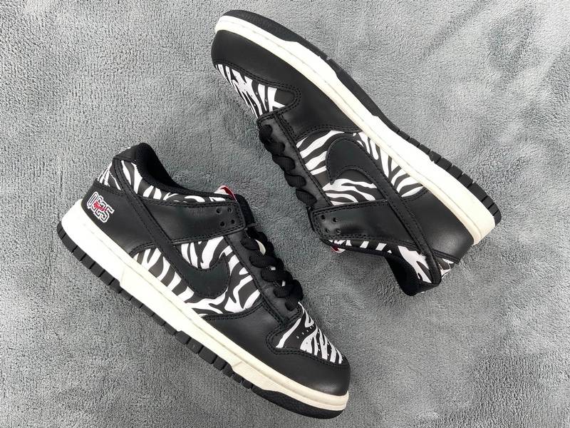 Quartersnacks x Nike SB Dunk Low Zebra