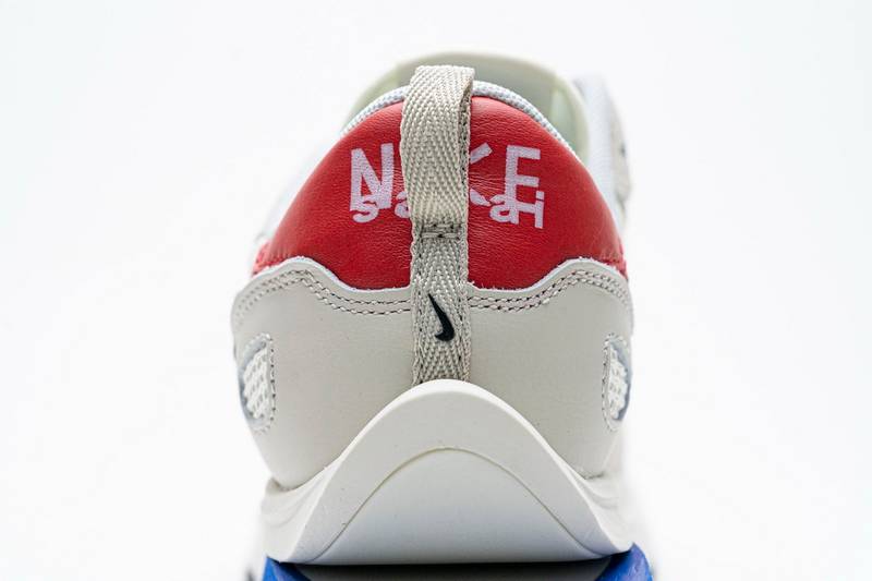 Sacai x Nike Pegasua Vaporfly Villain Grey Blue Red