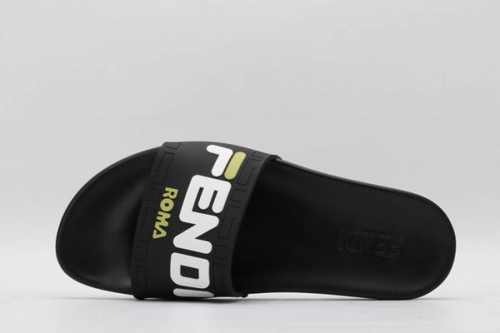 FEND1 SLIPPERS