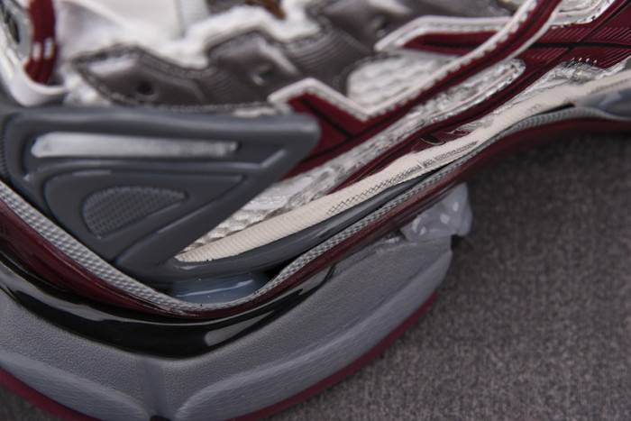 Ba*len*cia*ga -runner