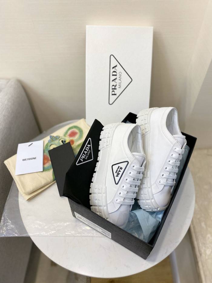PRAD SNEAKERS