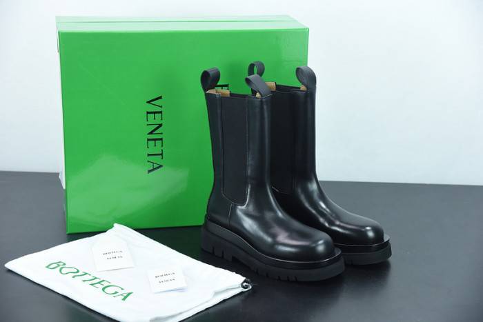 bo*te*ga Ve*ne*ta boots