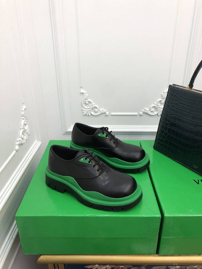 bo*te*ga Ve*ne*ta boots