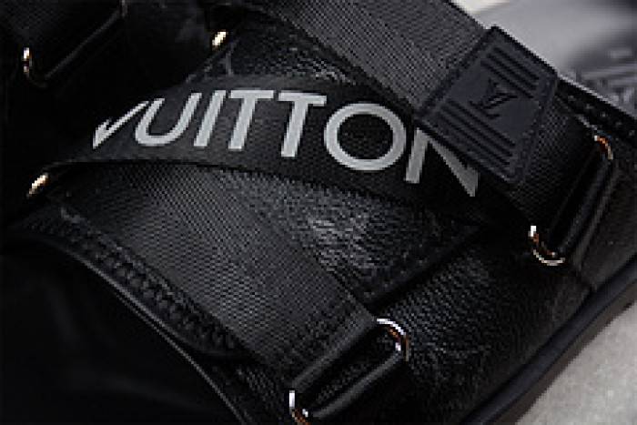 Loui Vuitto SLIPPERS