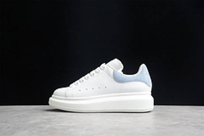 MQ Sneakers