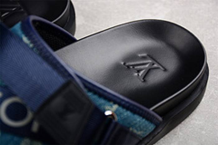 Loui Vuitto SLIPPERS