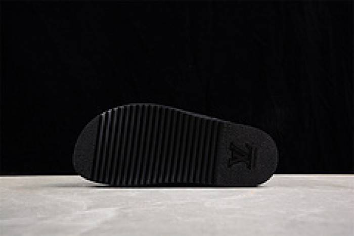 Loui Vuitto SLIPPERS