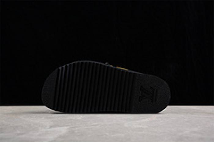Loui Vuitto SLIPPERS
