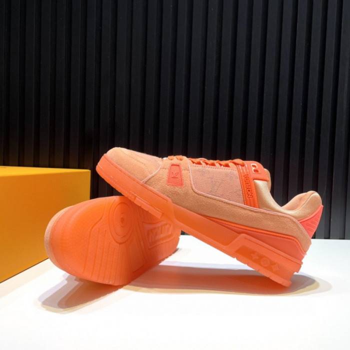LOUI VUITTO SNEAKER