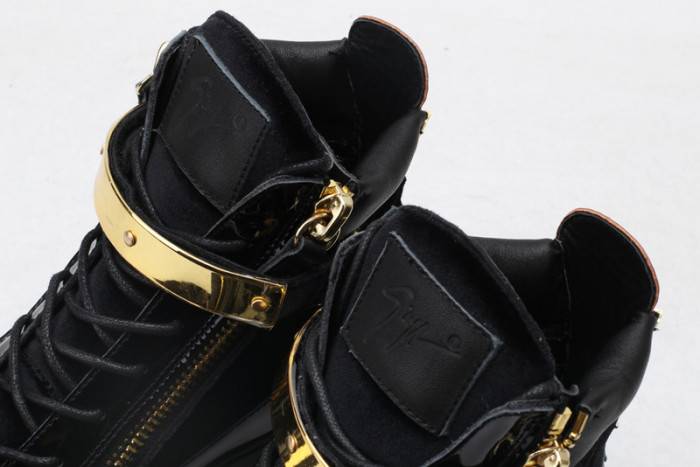 GZ SNEAKER