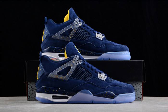 Jordan 4 Retro Michigan (PE)AJ4 1036660