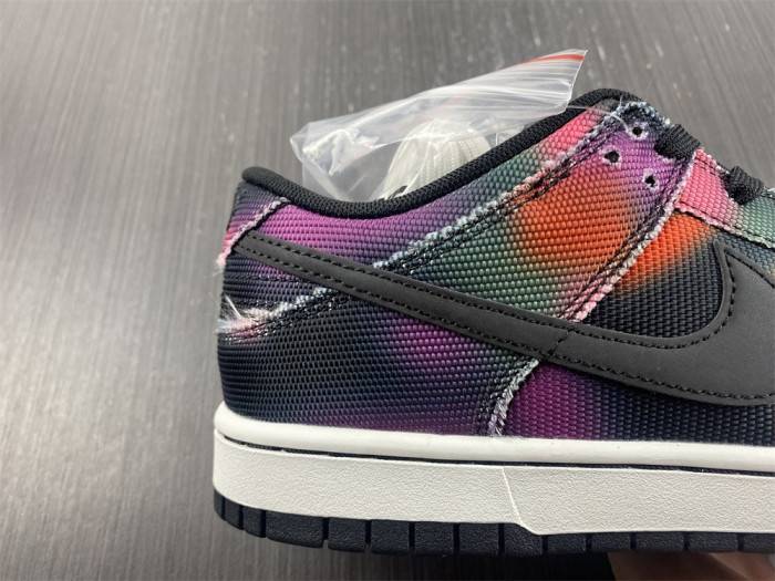 Nike Dunk Low Graffiti DM0108-002