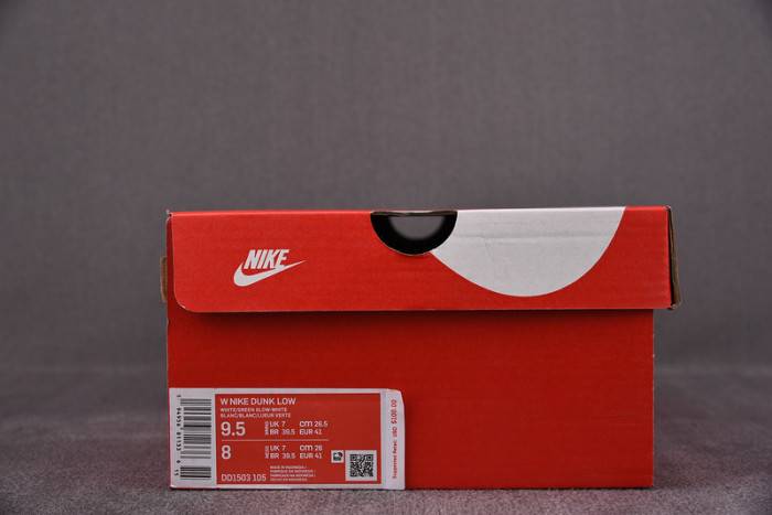 Nike Dunk Low Green Glow DD1503-105