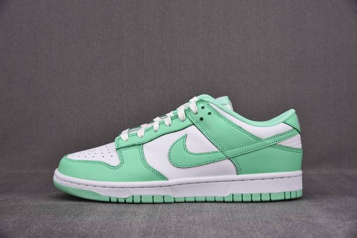 Nike Dunk Low Green Glow DD1503-105