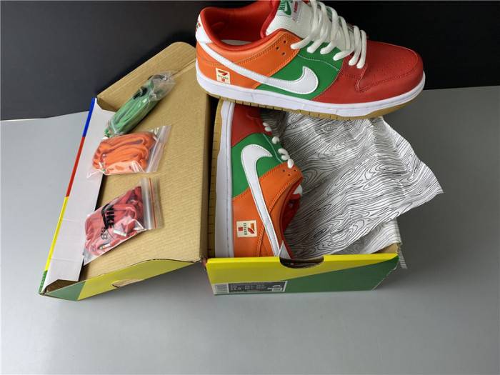 Nike SB Dunk Low Red Orange Green CZ5130-600