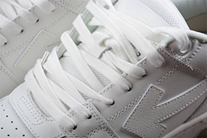 OFF-WHITE Out Of Office “OOO” Low White23771748