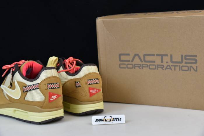 Travis Scott Nike Air Max 1 DO9392-701