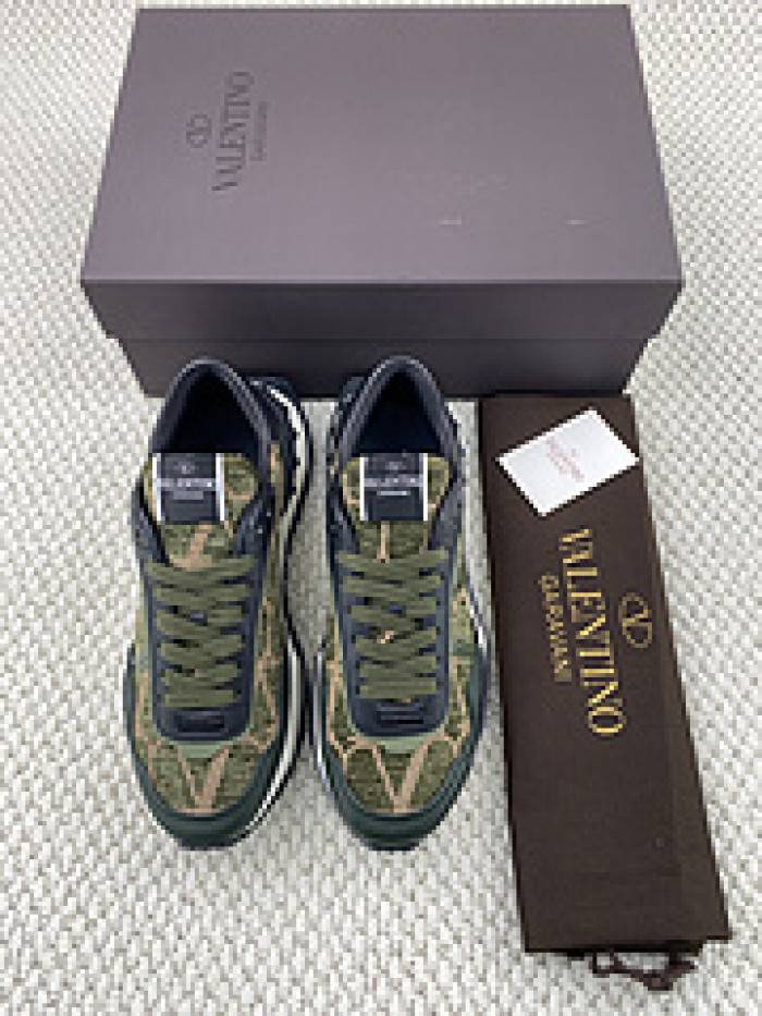 VALE·NTI·NO· Sneakers VS005