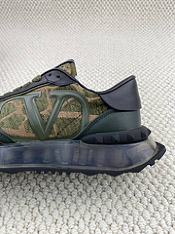 VALE·NTI·NO· Sneakers VS007