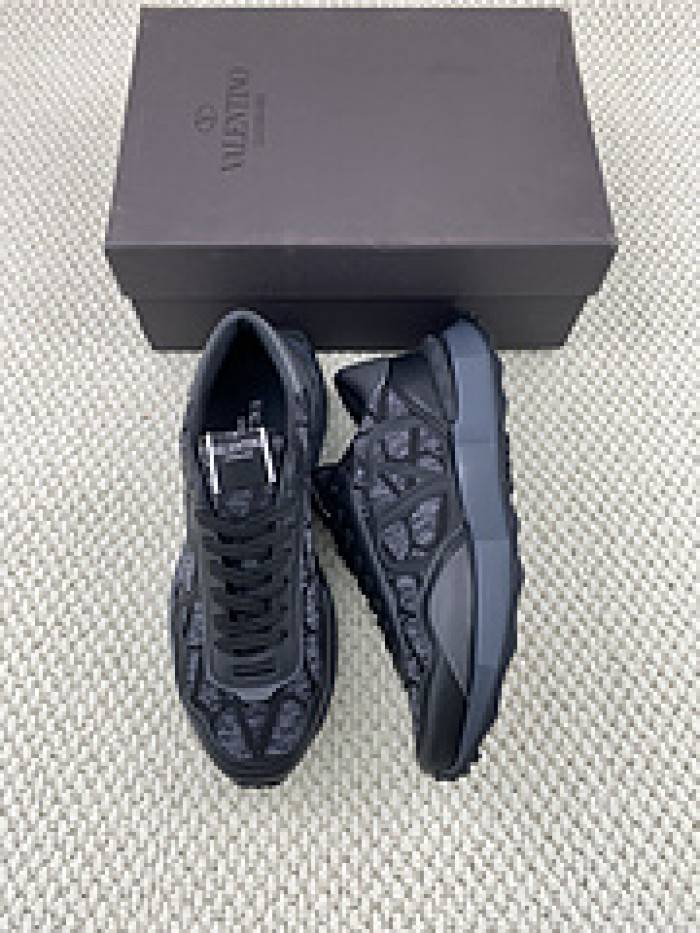 VALE·NTI·NO· Sneakers VS009