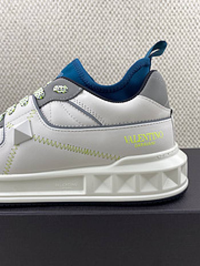 VALE·NTI·NO· Sneakers VS010