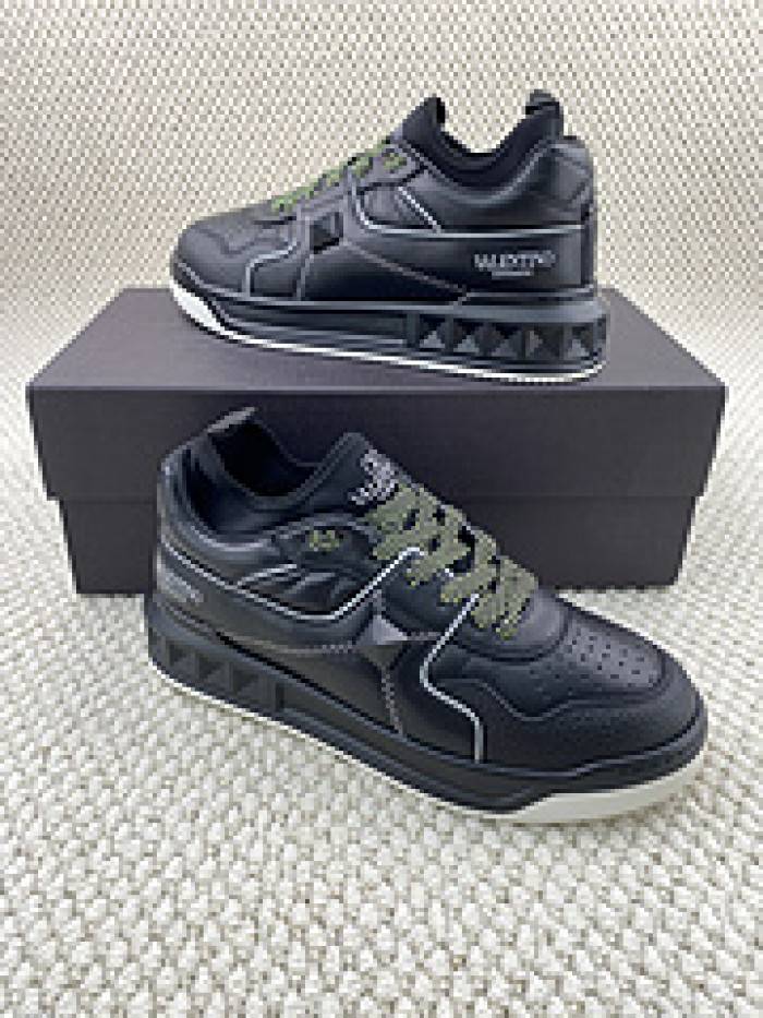 VALE·NTI·NO· Sneakers VS013